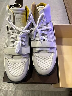 Louis Vuitton White High-Top Sneakers with Yellow Interior Trim
